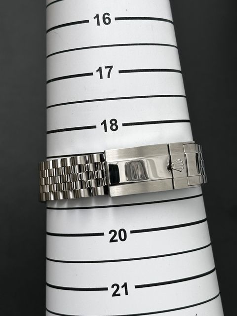 Rolex GMT Master II 126710 BLNR Image 5